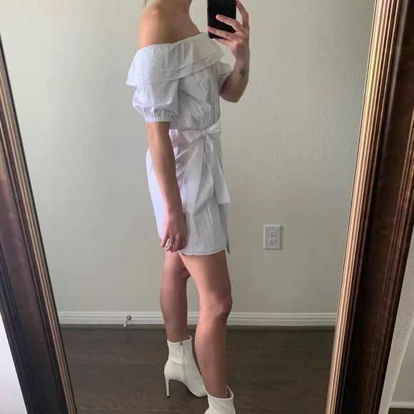 SALE! ⭐️ Lovers and friends white Cotton mini dress ruffled - Picture 9 of 10